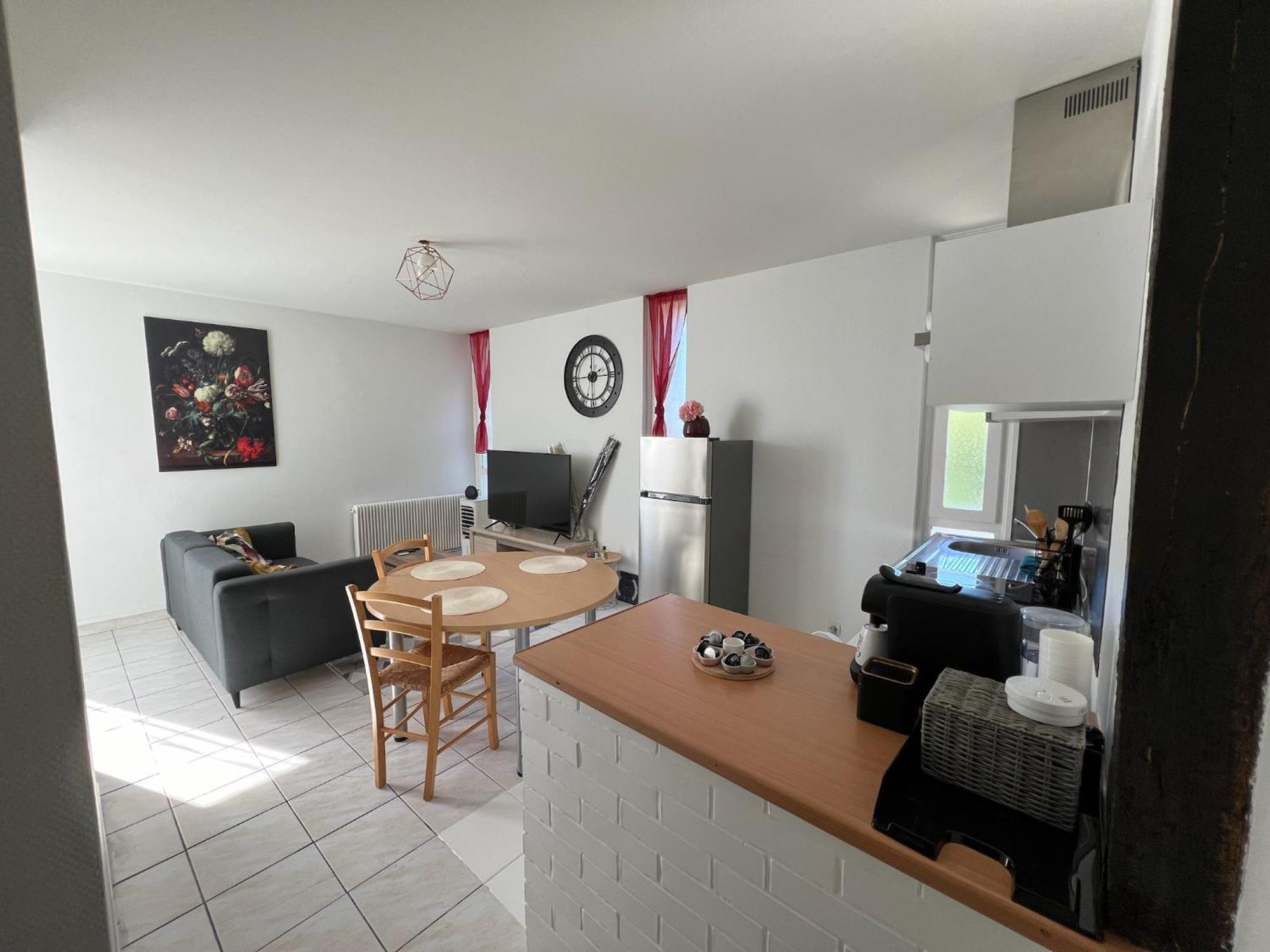 Appartement Chaleureux Pour Un Sejour Confortable Bourg-en-Bresse Exterior photo